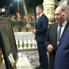 Путин Эмомали Рахмонго китеп жана сүрөт белек кылды
