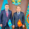 Элчи Кудайберген Базарбаев Астана шаарынын акими Женис Касымбек менен жолугушту