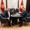 Президент Садыр Жапаров Өмүрбек Текебаев менен жолукту