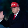Трамп ракета жетишсиздигинен улам Иранга каршы аскердик күчөтүү планын токтотту
