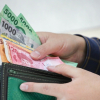 Кыргызстанда социалдык кызматкерлердин орточо айлыгы 40 миң сомго чейин жогорулады