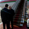 Лукашенко күтүүсүздөн Москвага учуп келди