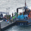 Британия перехватила в Ла-Манше лодку с 140 нелегальными мигрантами