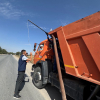 Орок айылында унаалардан чыккан зыяндуу заттар текшерилди