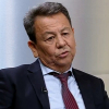 Өмүрбек Суваналиев президенттик шайлоого талапкер болуу ниетин билдирди