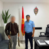 Алайда жаран эки ок атуучу куралды милицияга өз ыктыяры менен тапшырды
