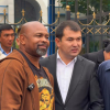 Легендарлуу мушкер Рой Джонс Ош шаарына келди