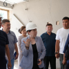 Бишкек мэри мектептердеги курулуш жана оңдоо иштерин текшерди