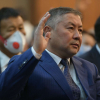 Канат Исаев кайда? Париж же Лондондо, болбосо Кыргызстанда чээндеби?