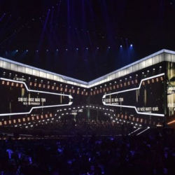 ФОТО - Brit Awards-2017: посмертный триумф Дэвида Боуи