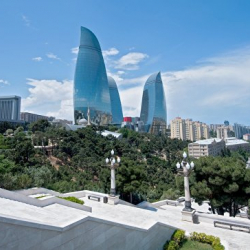 Баку объявил в международный розыск трех членов ЕП за посещение НКР