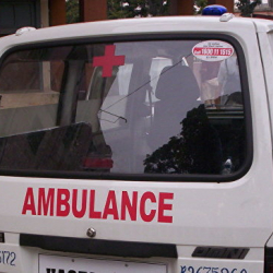 В Индии 30 школьников пострадали в ДТП с автобусом