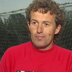 В Англии экс-тренера по футболу снова обвинили в насилии над детьми