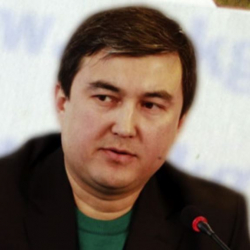  ВИДЕО - Максат Кунакунов, экс-депутат: “Эки күн “крысалар” менен жаттым”