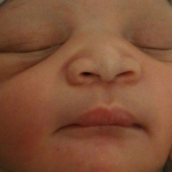 Похищенная в ЮАР одномесячная девочка найдена невредимой 