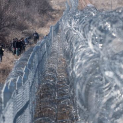 Турецкий министр призвал пересмотреть договор с ЕС о мигрантах