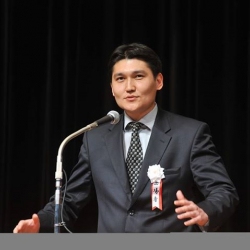 Адиль Турдукулов: "Кто отвечает за порядок?"