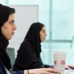 Европейский суд признал законным запрет хиджабов на работе