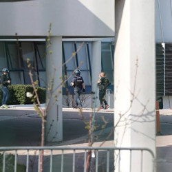 Прокурор не связывает стрельбу в лицее в Грасе с терроризмом