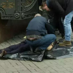 ВИДЕО - Убийца беглого российского экс-депутата умер в киевской больнице