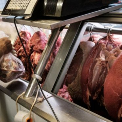 Китай отменил запрет на импорт мяса из Бразилии