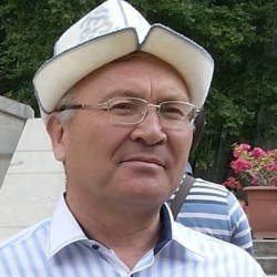 Белгилүү тележурналист Бейшенбек Бекешов, Алмазбек Атамбаевге адекваттуу каяша айтып КАЙРЫЛУУ жазды