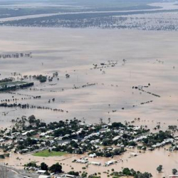 Жаңы Зеландиянын Түндүк аралы суу астында калды