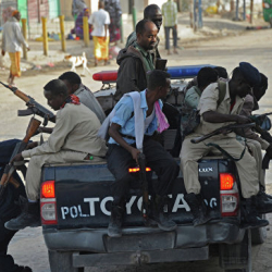 В столице Сомали при минометном обстреле погибли три человека