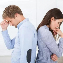 В США супруги после ДНК-теста узнали, что они брат с сестрой