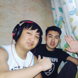 Ильяз инисин жолго сала албай...