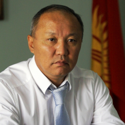 Шашылыш кабар: Нариман Түлеевдин “Караван” соода борборуда бийликтин капчыгына түшөт