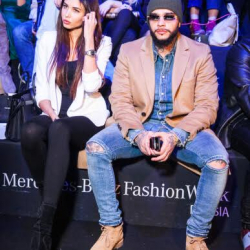 Тиматинин сүйүктүүсүнүн көйнөгүнүн баасы элди шок кылды