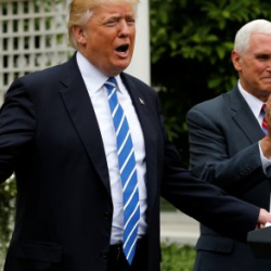 Для меня было бы честью встретиться с Ким Чен Ыном - Трамп