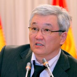 Кубанычбек Кулматов: “Менин айлыгым “коммерческая тайна”