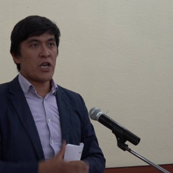 Эдил Байсалов: «Атамбаев- президент-заочник»