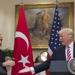 Ак үйдө Трамп менен Эрдоган жолукту