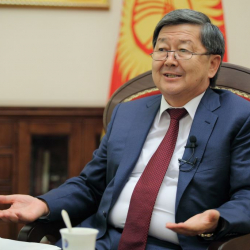 Жантөрө Сатыбалдиев президенттик аламанга аттанып...