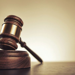  На умерших людей завели административные дела