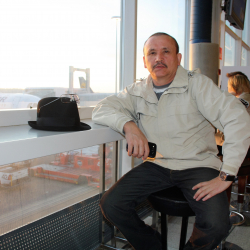 Асыран Айдаралиев:  «Азыркы парламентте «мумулар» отурат. Дудук болуп отуруп беришти”