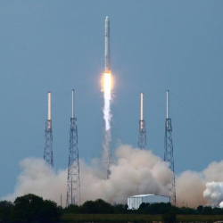 Биринчи жолу ракета учту