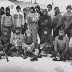 Антарктидада табылган 118 жылдык сүрөт