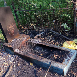  Мүрзөнү мангал катары пайдаланып...