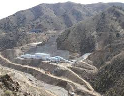 Ала-Бука районундагы "Иштамберди" алтын кени 400 жумушчуну иштен бошотту