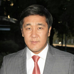 Дайырбек Орунбеков: Илим Майрамбекович ага, кечирип койуңуз, мен сизди эми түшүндүм!