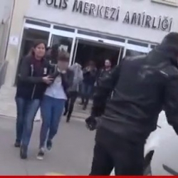 Бодрумда сойкулук менен алектенген Кыргызстандык кыздар кармалды