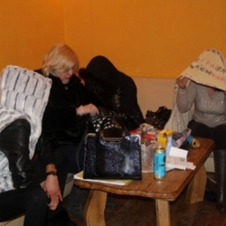 ВИДЕО: Жалал-Абаддагы сауна-сойкуканаларда түнкү рейд жүрдү