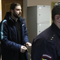 Суд признал виновным в педофилии Глеба Грозовского