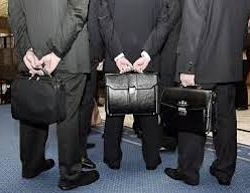 Жогорку Кеңеш: Өлкөдө кадрдык муктаждык! Мыкты кадрлар жумушсуз жүрөт...