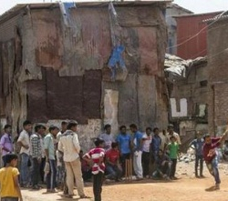 Индияда адамдарга адамдын заңы жаап...