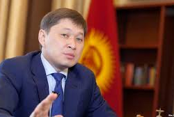 Сапар Исаков кызматтык машиналардын чыгымын үнөмдөө боюнча токтомго кол койду!